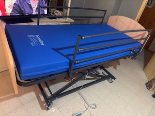 Cama articulada eléctrica con colchón. A estrenar!