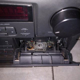 Minicadena Pioneer XD-J810. Llegir descripció.