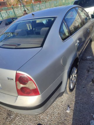 Volkswagen Passat 2001