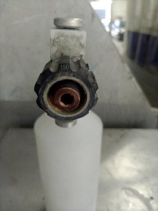 Lanza espuma hidro limpiadora de la marca Würth