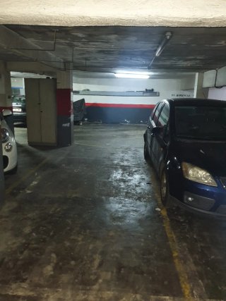 ALQUILO PLAZA DE PARKING PARA COCHE Y 2 O 3 MOTOS