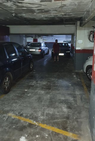 ALQUILO PLAZA DE PARKING PARA COCHE Y 2 O 3 MOTOS