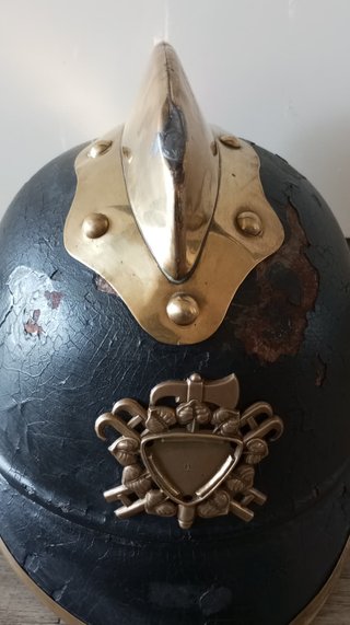 Casco Bombero Checo 1920