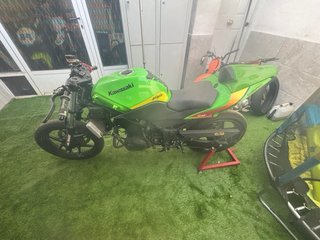 Kawasaki Ninja 250R Circuito
