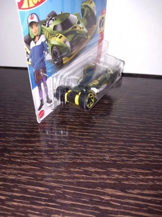 HOTWHEELS