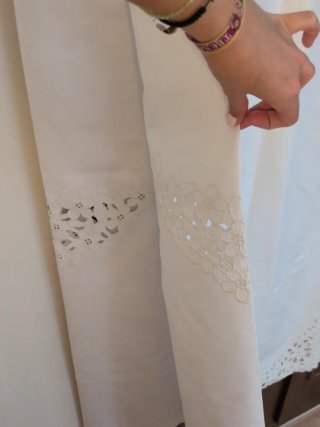 Mantel bordado blanco