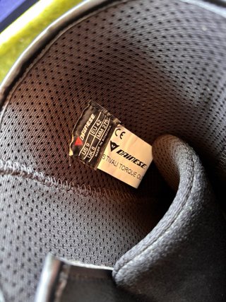 Botas Dainese Negras/Blancas Deportivas