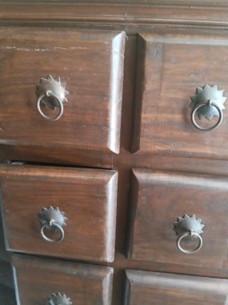 Mueble colonial madera teca con cajones
