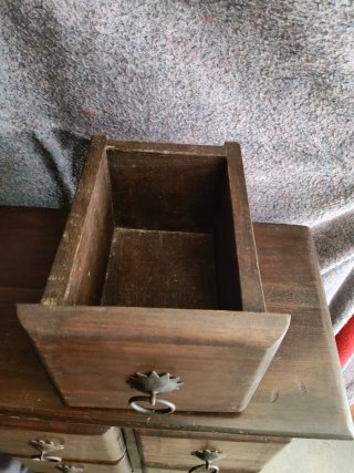 Mueble colonial madera teca con cajones