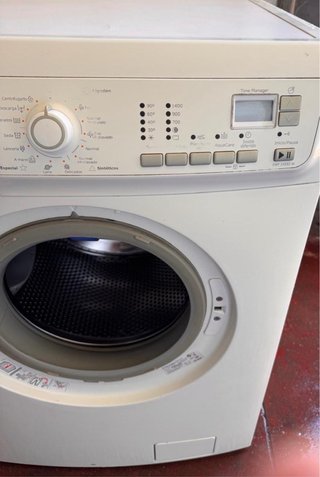 Lavadora Electrolux EnergySaver Blanca