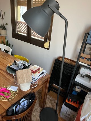 Lámpara de pie Hektar Ikea gris
