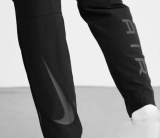 Pantalones Nike Air Run Gráficos Talla M