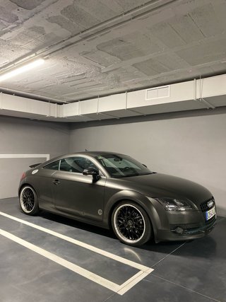 Audi TT 2012