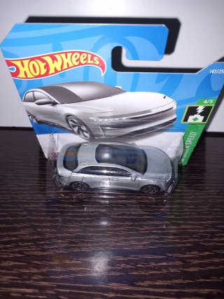 HOTWHEELS