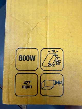 Lijadora de banda DeWalt DW432 800W con caja