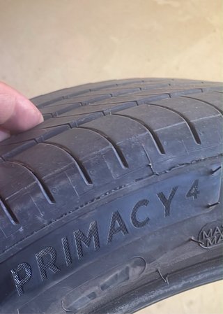 2 Ruedas Michelin 245/40 R18