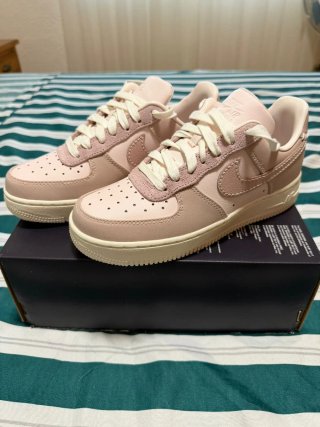 Nike Air Force 1 Beige/Rosa