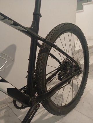 Bicicleta de Montaña Trek Negra