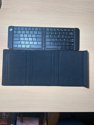 Teclado Bluetooth Plegable + Funda