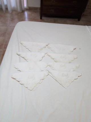 8 servilletas bordadas 'Dori'