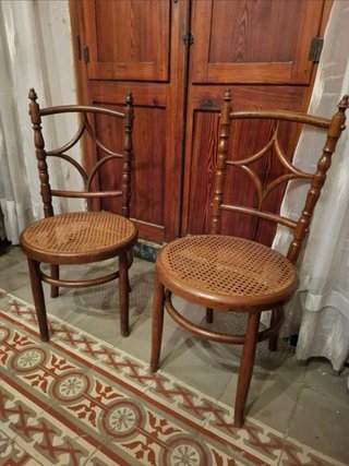 11 Sedie Vintage Thonet con Sedile a Griglia