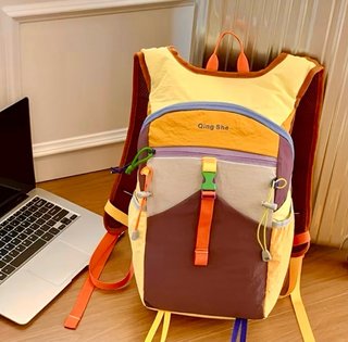 Mochila ligera multicolor
