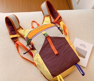 Mochila ligera multicolor