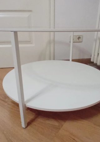 Mesa de centro VITTSJO redonda de cristal
