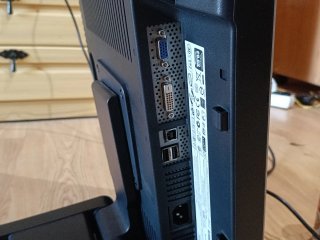 Monitor de 19 pulgadas rotativo y altura ajustable