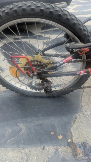Bicicleta infantil rossa Btwin