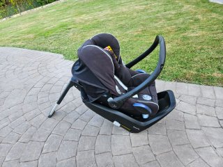 Bugaboo Cameleon + Maxi Cosi CabrioFix con Base