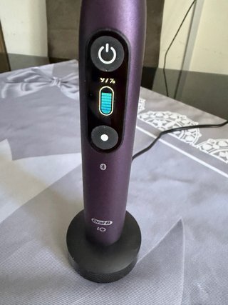 Oral-B IO 8 Spazzolino Elettrico Viola