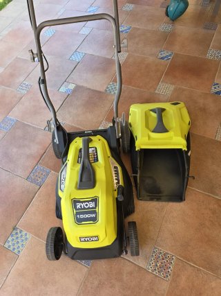 Cortacésped Eléctrico Ryobi 1500W 37cm