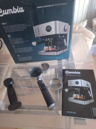 Cafetera Cecotec Power Espresso 20