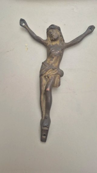Cristo de bronce