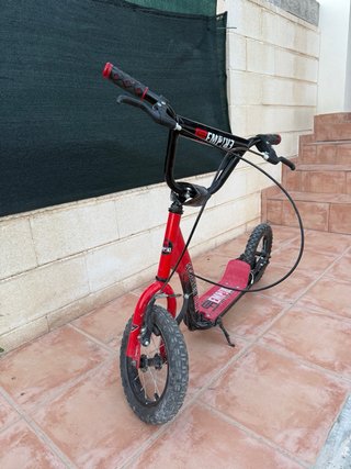 Patinete Rojo con Freno