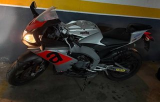 Aprilia RS 50 Sportbike Roja/Plata