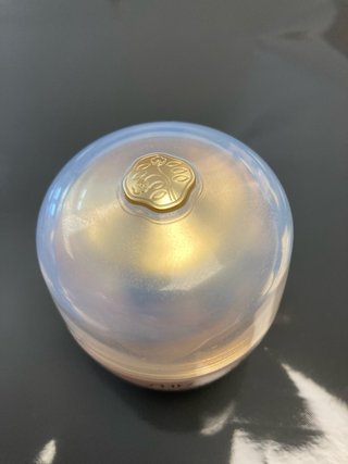 Shiseido Future Solution LX Base Beige. No negocia