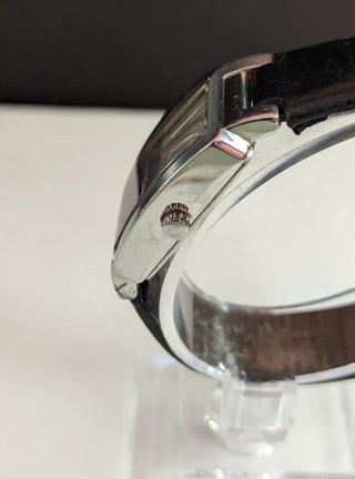 Reloj Festina Tank Cuero y Acero