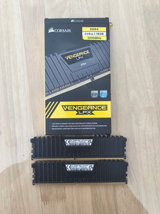 Corsair Vengeance LPX DDR4 16GB (2x8GB) 3200MHz