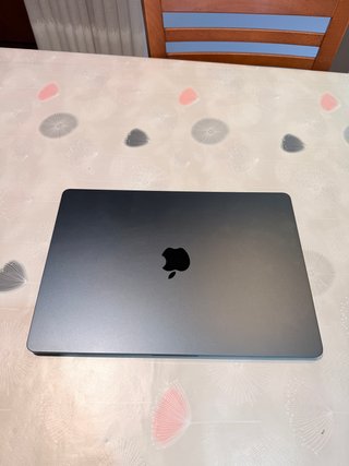 MacBook Air M4 2025 Gris Espacial con Garantía