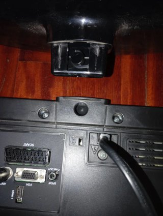 Televisor OKI Negro con Mando