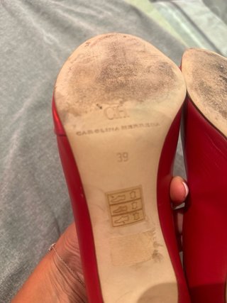 Zapatos de salón Carolina Herrera rojos