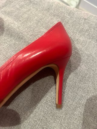 Zapatos de salón Carolina Herrera rojos