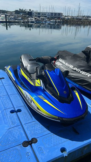 Moto de agua yamaha ex deluxe
