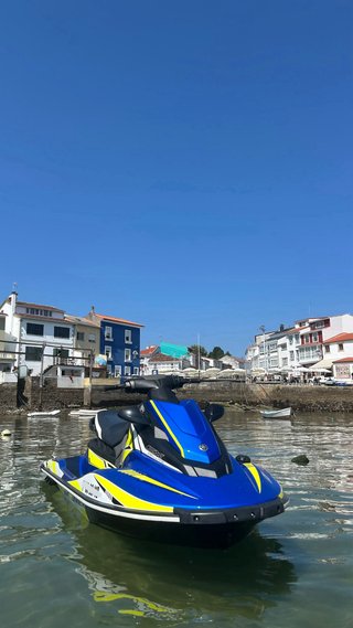 Moto de agua yamaha ex deluxe