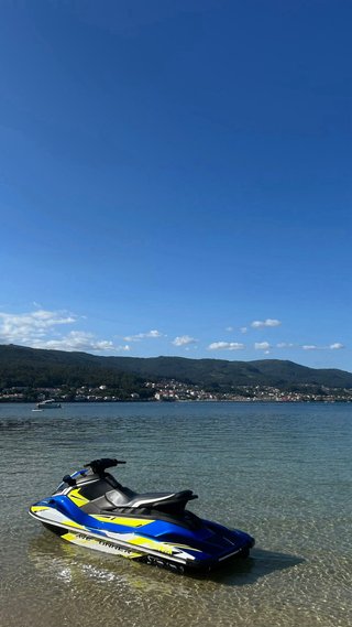 Moto de agua yamaha ex deluxe