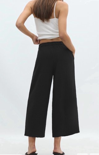 Pantalón culotte fluido Stradivarius