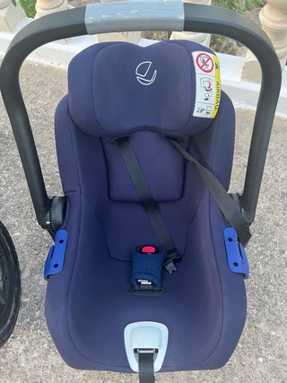 Carro, cuco ( BUGABOO) y silla coche bebé (JANE)
