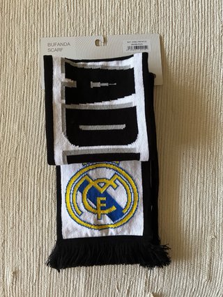 Bufanda Real Madrid Nueva